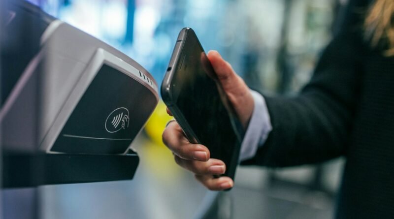 Smartphone being used for a digital payment, illustrating Kenya's proposed National Payment System Bill 2026.