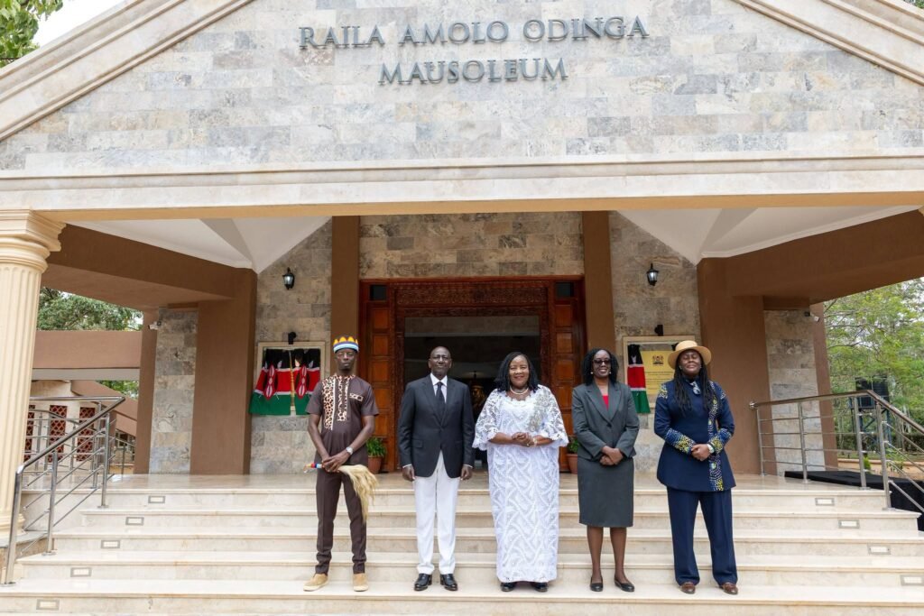 President Ruto Unveils Raila Odinga Mausoleum in Bondo as Memorial ...